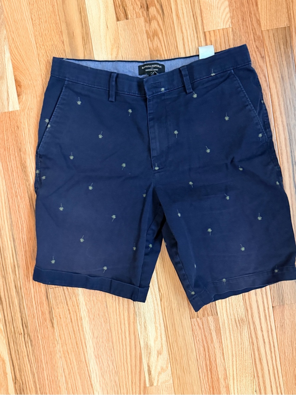 Banana Republic Navy Palm Embroidered Chino Shorts